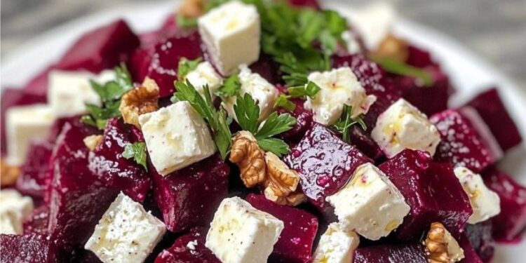 Rote Bete Salat mit Feta und Walnüssen Der ultimative Crunch