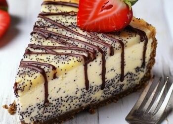 Mohnkuchen mit Eierlikör und Schmand – Der cremige Genuss für besondere Anlässe