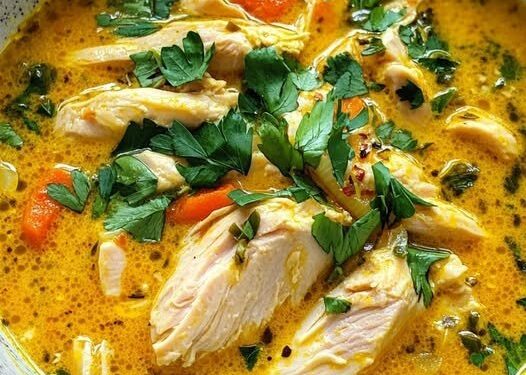 Immunstärkende Kurkuma Hühnersuppe die ich immer wieder koche