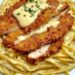 Knuspriges Hähnchen mit cremige Pasta in 20 Minuten gemacht!