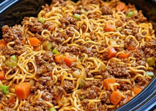 Omas Hackfleisch-Chow-Mein-Auflauf