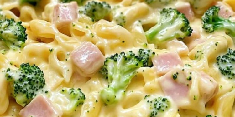 Cremige Brokkoli Schinken Pasta Ein cremiges Pasta-Genuss!